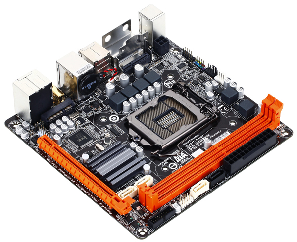 Gigabyte B85-Phoenix