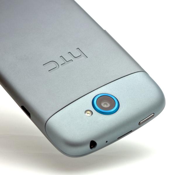 HTC One S – мощная начинка в тонком корпусе