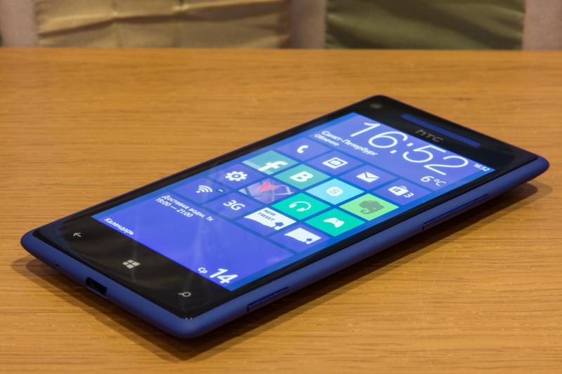 HTC Windows Phone 8X – легкость новизны