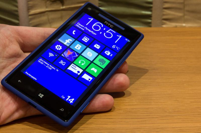 HTC Windows Phone 8X – легкость новизны