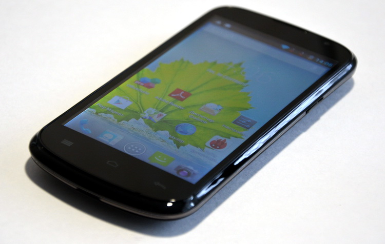 Highscreen Alpha Rage — бюджетник для бюджетника Highscreen Alpha Rage — бюджетник для бюджетника