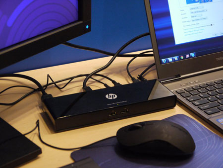 IDF 2012, выставка: Intel Experience Station, решения OCZ и DisplayLink