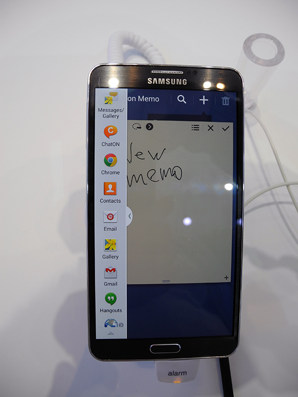 IFA 2013 своими глазами: мобильные устройства Samsung, Toshiba, Panasonic, TCL/Alcatel и Archos IFA 2013 своими глазами: мобильные устройства Samsung, Toshiba, Panasonic, TCL/Alcatel и Archos