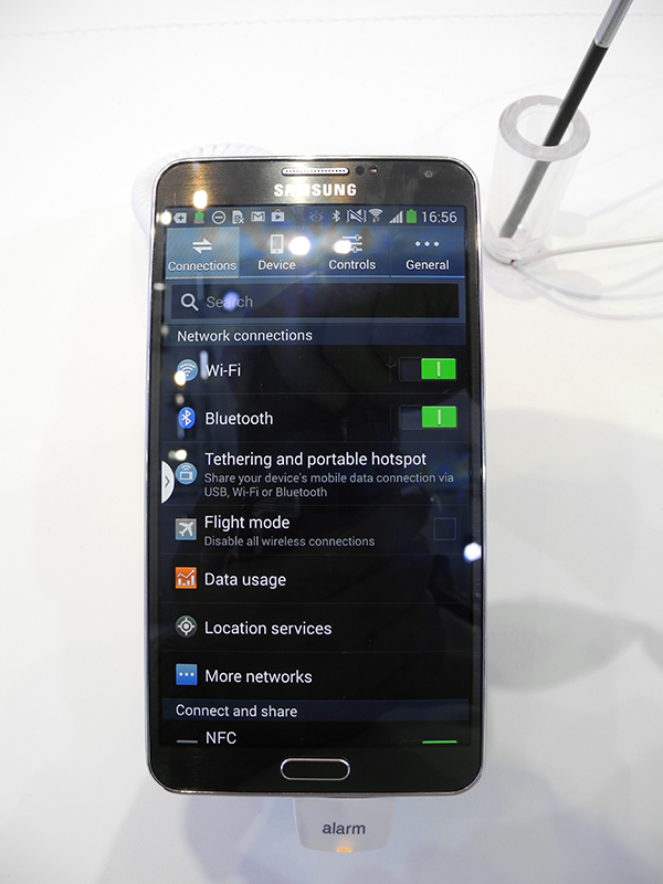 IFA 2013 своими глазами: мобильные устройства Samsung, Toshiba, Panasonic, TCL/Alcatel и Archos IFA 2013 своими глазами: мобильные устройства Samsung, Toshiba, Panasonic, TCL/Alcatel и Archos