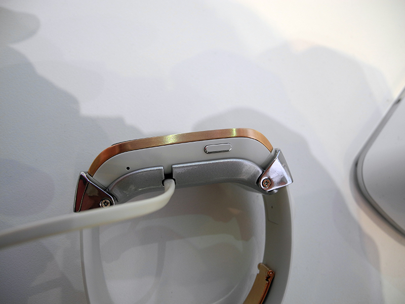 IFA 2013 своими глазами: мобильные устройства Samsung, Toshiba, Panasonic, TCL/Alcatel и Archos IFA 2013 своими глазами: мобильные устройства Samsung, Toshiba, Panasonic, TCL/Alcatel и Archos