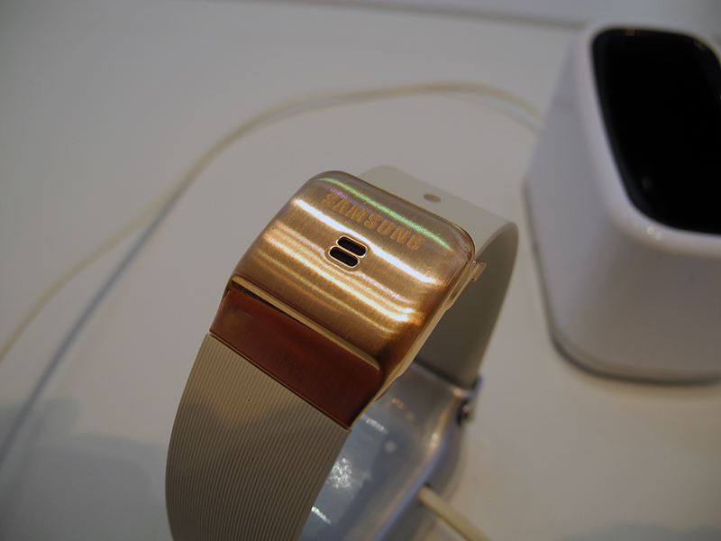 IFA 2013 своими глазами: мобильные устройства Samsung, Toshiba, Panasonic, TCL/Alcatel и Archos IFA 2013 своими глазами: мобильные устройства Samsung, Toshiba, Panasonic, TCL/Alcatel и Archos