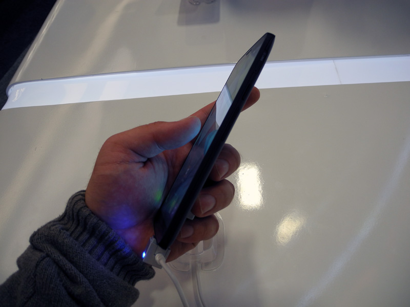 IFA 2013 своими глазами: мобильные устройства Samsung, Toshiba, Panasonic, TCL/Alcatel и Archos IFA 2013 своими глазами: мобильные устройства Samsung, Toshiba, Panasonic, TCL/Alcatel и Archos