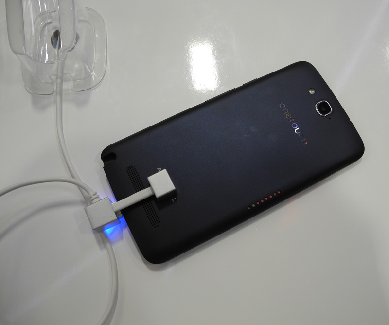 IFA 2013 своими глазами: мобильные устройства Samsung, Toshiba, Panasonic, TCL/Alcatel и Archos IFA 2013 своими глазами: мобильные устройства Samsung, Toshiba, Panasonic, TCL/Alcatel и Archos