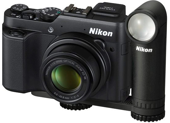 Компания Nikon оценила светодиодный фонарик LD-1000 в $97