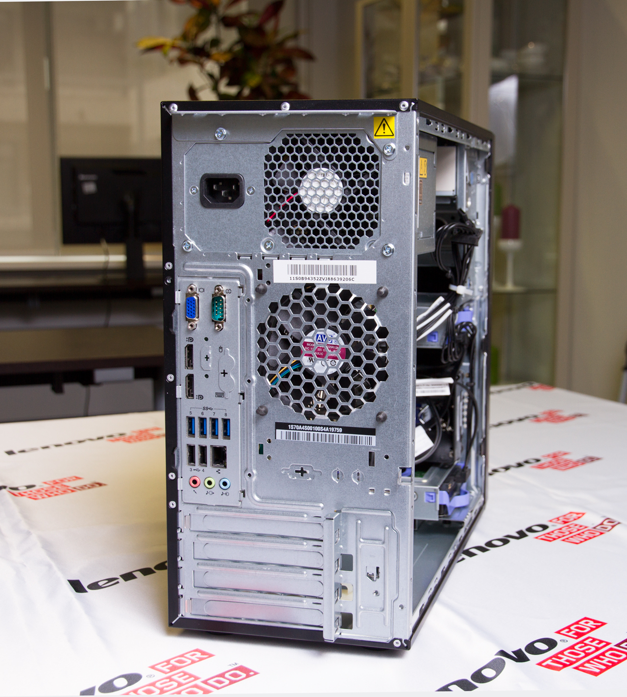 Lenovo ThinkServer TS140 – сервер доступный каждому Lenovo ThinkServer TS140 – сервер доступный каждому