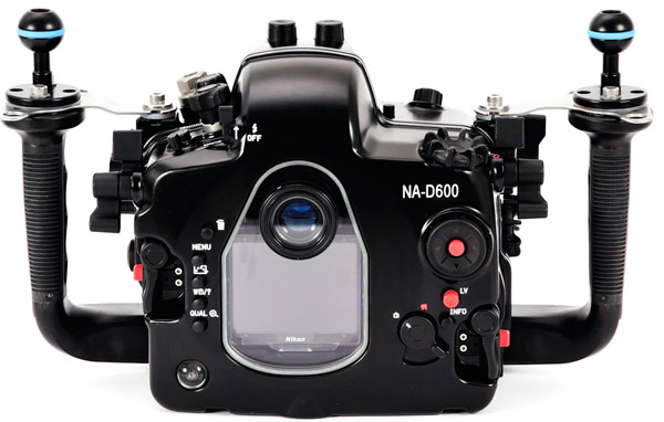 Nauticam выпускает подводный бокс для Nikon D600