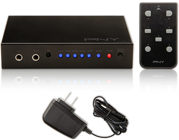 В комплект поставки PNY 5-Port Smart HDMI Switch входит пульт ДУ