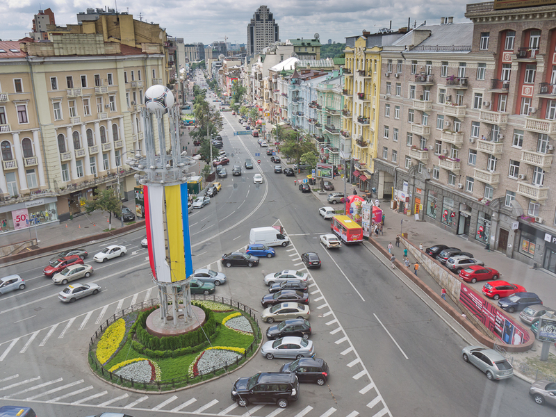 Киев площадь льва толстого