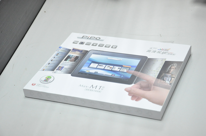 PiPO M1 — производительный планшет с «желейной конфетой»