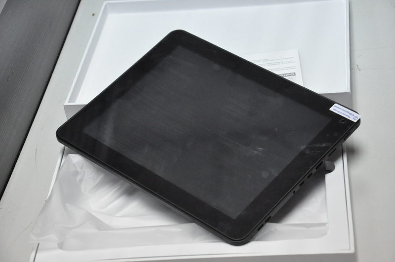 PiPO M1 — производительный планшет с «желейной конфетой»