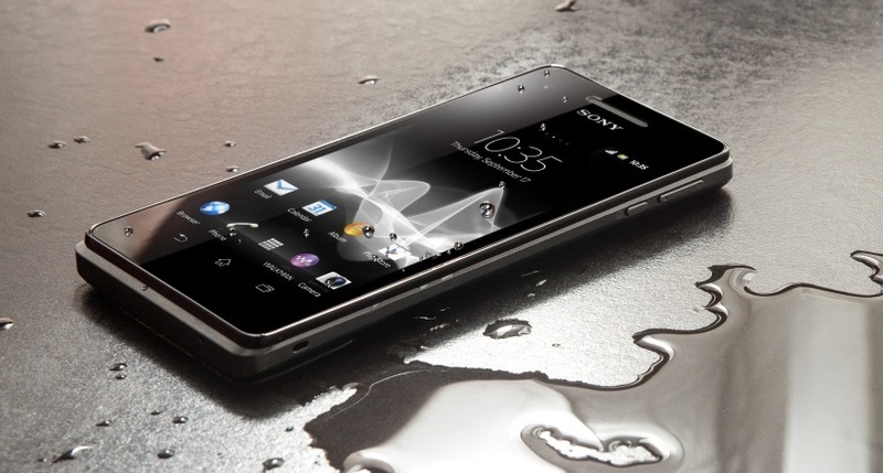 Sony Xperia V появится в России в декабре