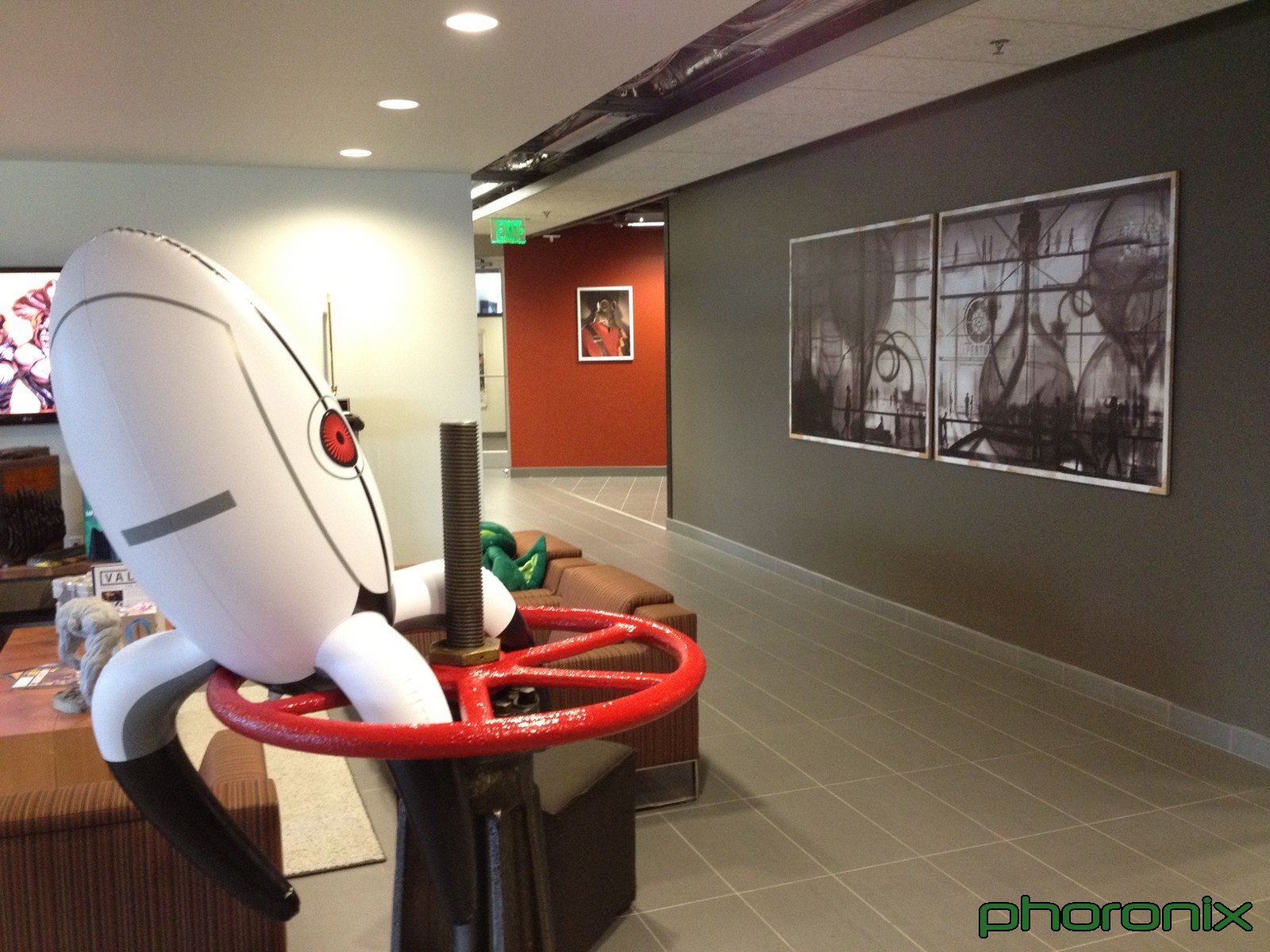 Valve продолжает нанимать Linux разработчиков Valve продолжает нанимать Linux разработчиков