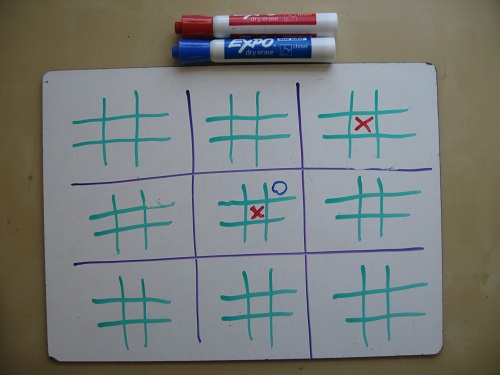 Альтернативные крестики нолики