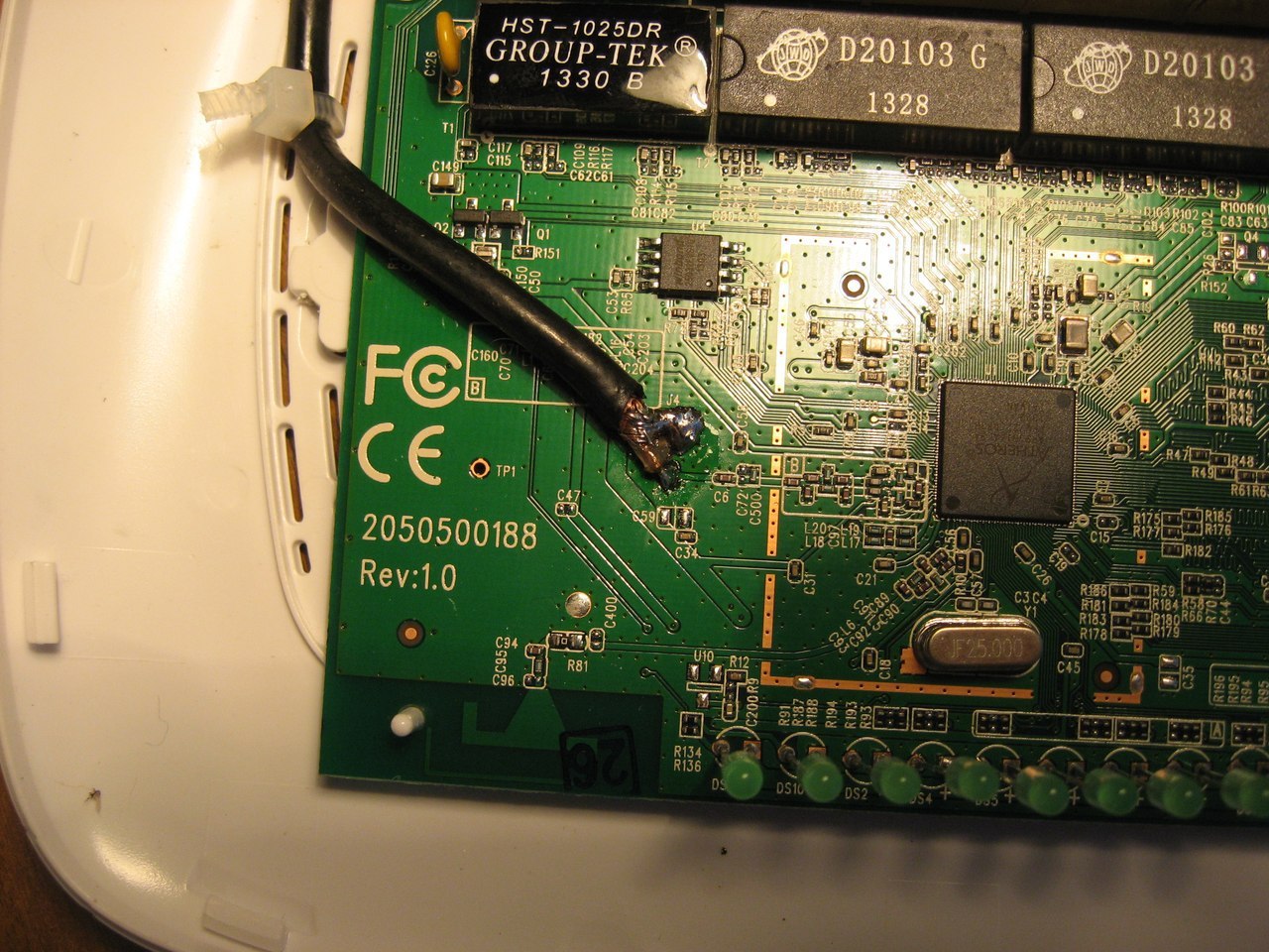 Антенна для Wi Fi на коленке за 10 минут Антенна для Wi Fi на коленке за 10 минут