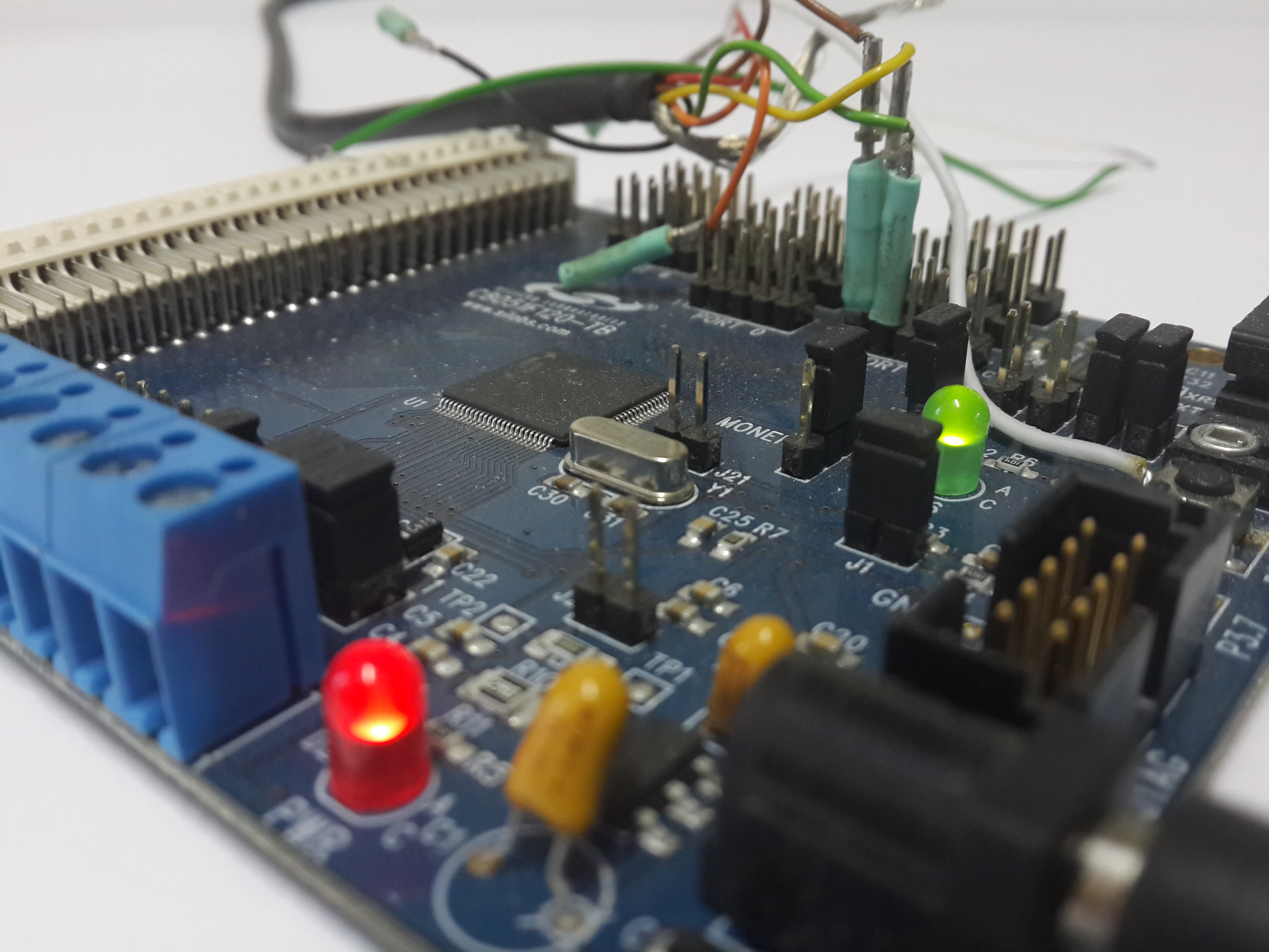 Балансировочный стенд своими руками на отладочной плате SiLabs C8051F120 TB Балансировочный стенд своими руками на отладочной плате SiLabs C8051F120 TB