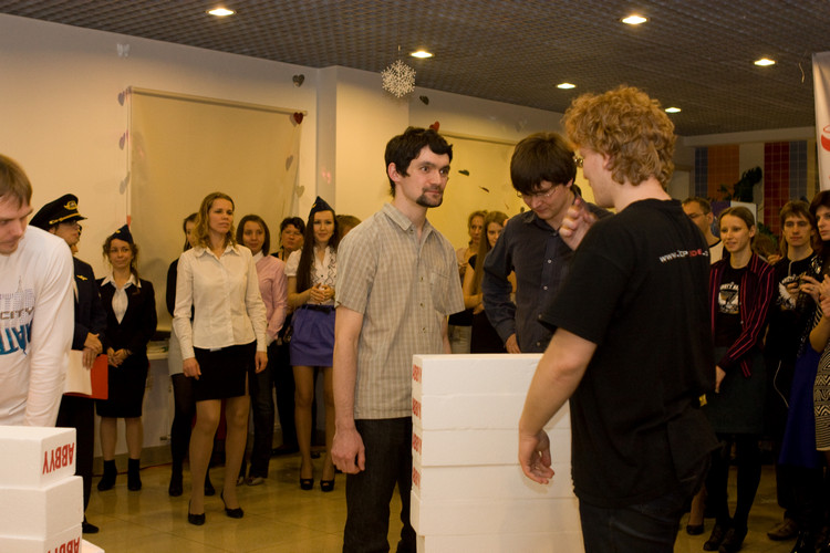 Блог компании ABBYY / Кому 23 февраля жить хорошо