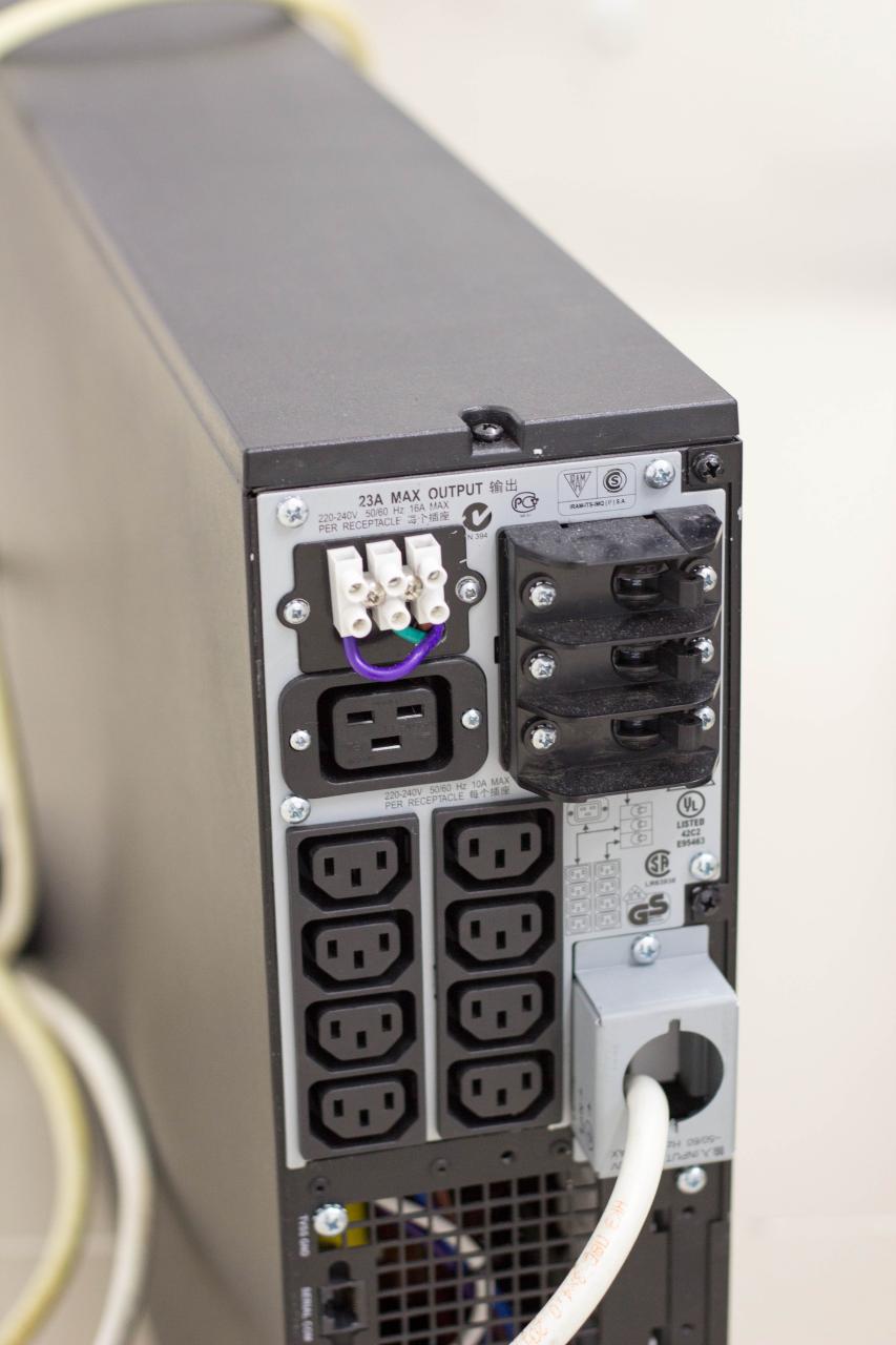 Часть 3. Знакомьтесь — лазер по имени Amaris. Переезды и первое пробуждение VisuMax