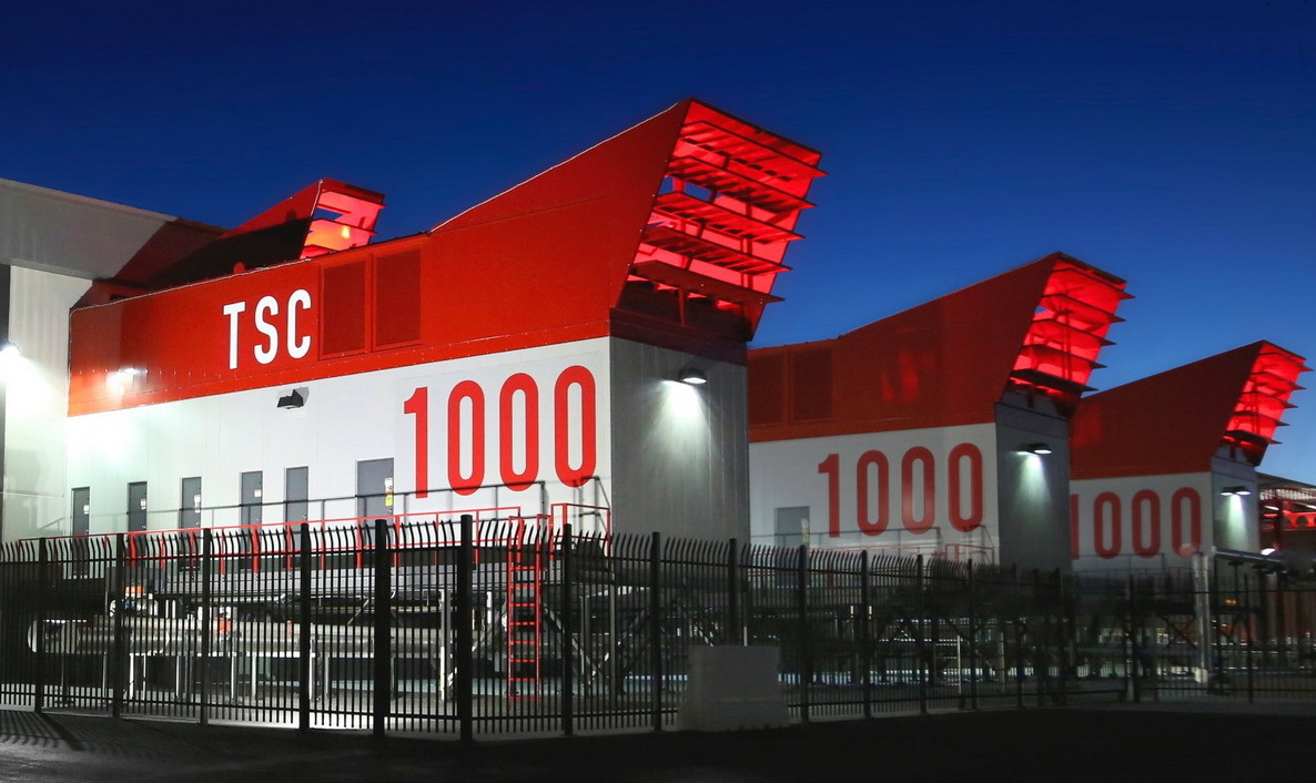 Дата центр циклопических размеров и Tier IV, как это может быть? Знакомьтесь — SuperNAP 8 Дата центр циклопических размеров и Tier IV, как это может быть? Знакомьтесь — SuperNAP 8