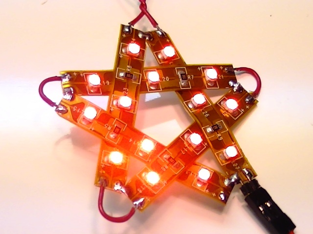 Делаем елочные игрушки из светодиодных лент Делаем елочные игрушки из светодиодных лент