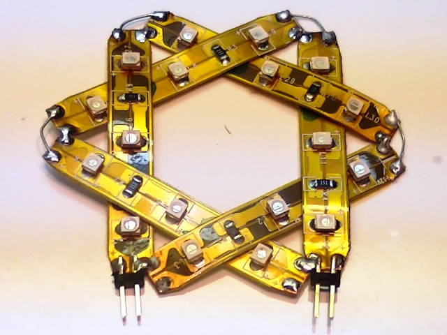 Делаем елочные игрушки из светодиодных лент Делаем елочные игрушки из светодиодных лент