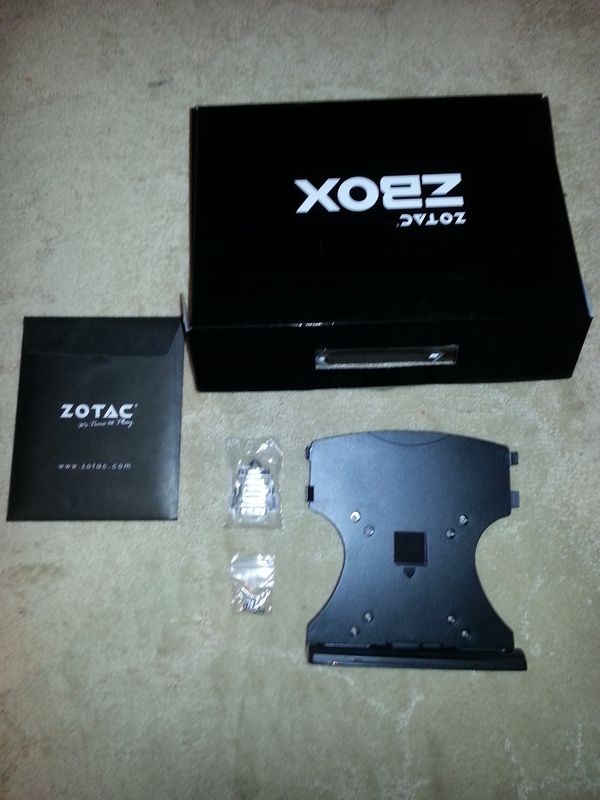 Домашний сервер на неттопе Zotac Домашний сервер на неттопе Zotac