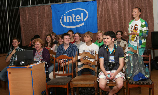Два дня из жизни летней школы Intel 0x7DD Два дня из жизни летней школы Intel 0x7DD