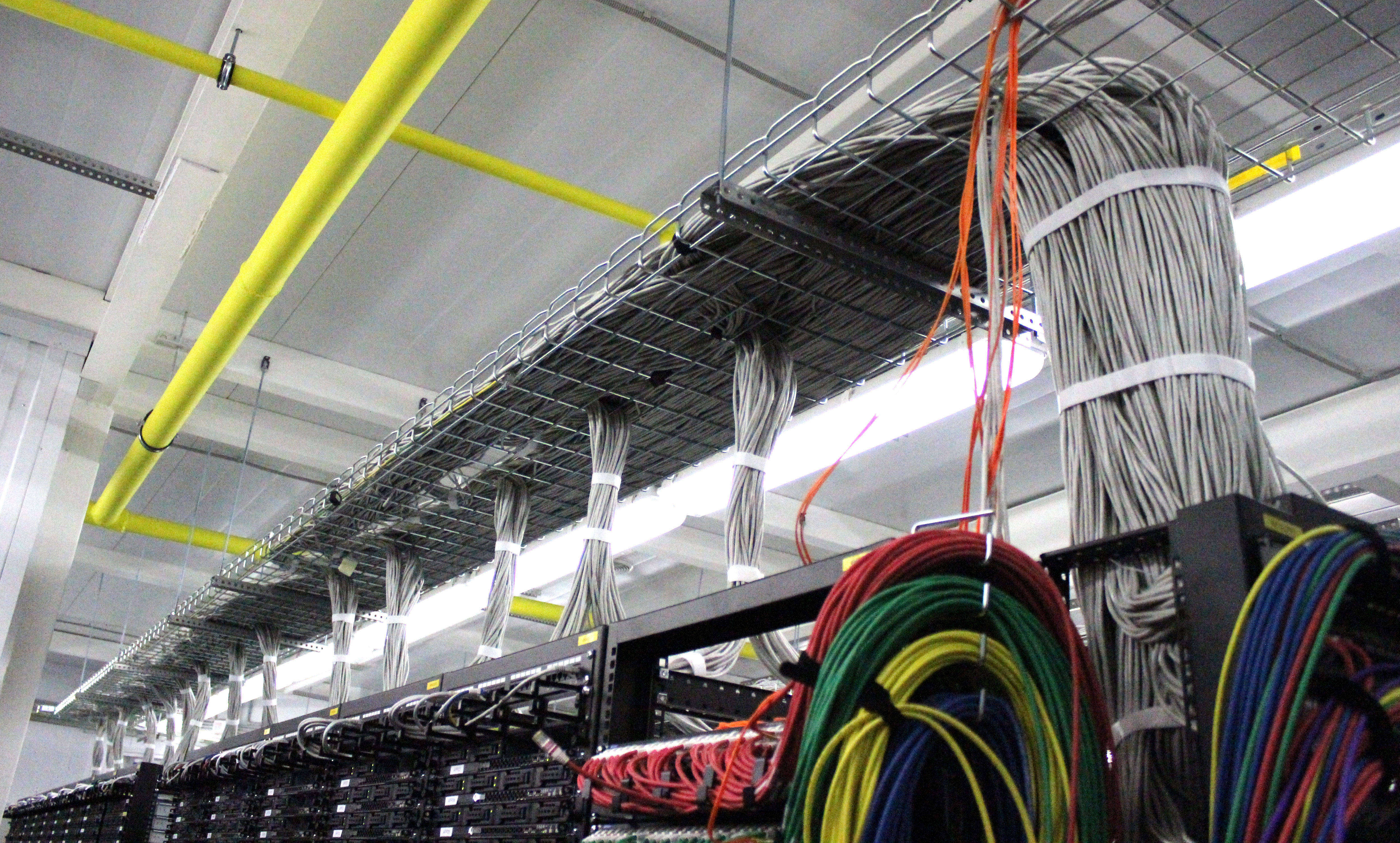 Экскурсия по дата центру Экскурсия по дата центру