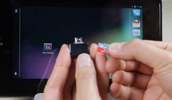 Миниатюрный картридер с разъемом micro-USB предназначен для мобильных устройств с ОС Android