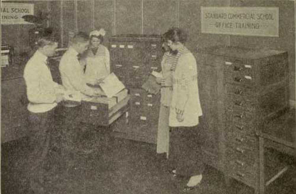 Эти незаменимые регистрационные карточки image