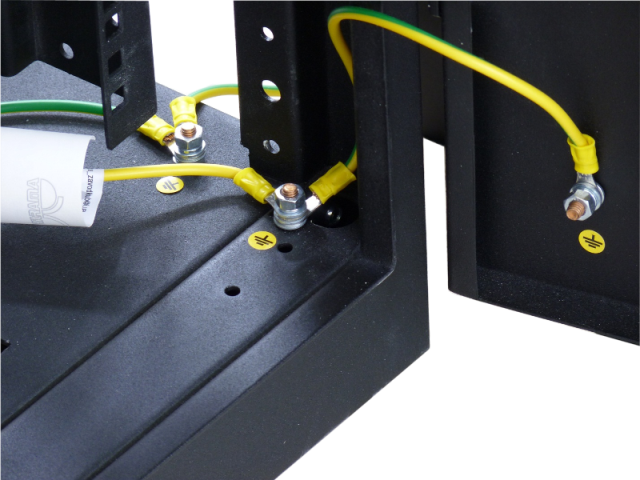 Фотообзор шкафов завода КУБ Украина Фотообзор шкафов завода КУБ Украина