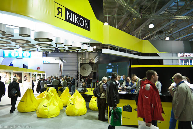 Фоторепортаж с выставки Consumer Electronics & Photo Expo 12