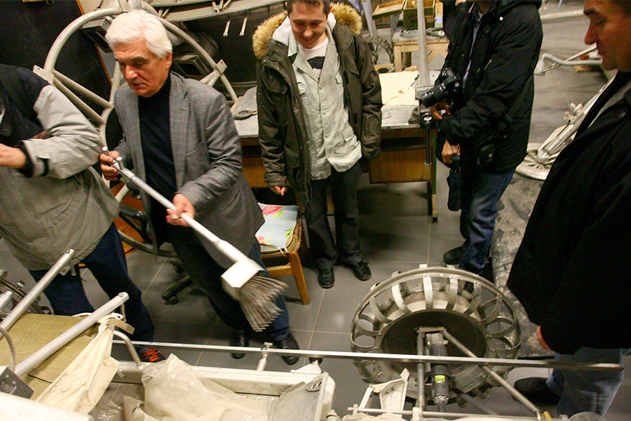 Где таится история космоса