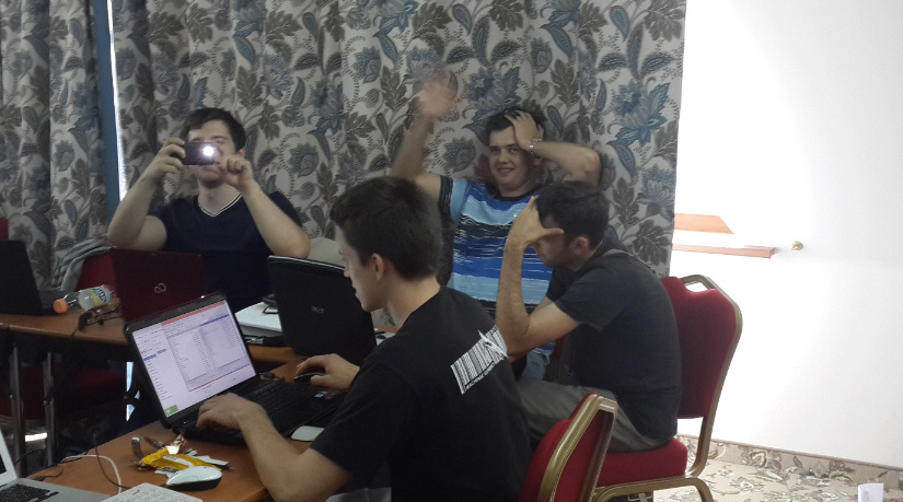 Хакатон как способ расширения кодерского сознания. Фото корреспондентский отчет Хакатон как способ расширения кодерского сознания. Фото корреспондентский отчет