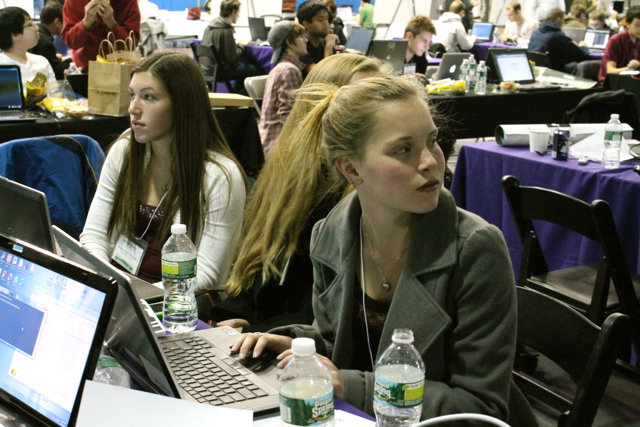 Хакатон с участием школьниц Хакатон с участием школьниц