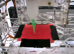 Химики из университета Глазго делают лабораторную посуду с помощью сантехнического силикона и 3D принтера