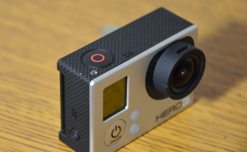 iON Air Pro Wi Fi против GoPro HERO3: White Edition: битва «младших» американцев
