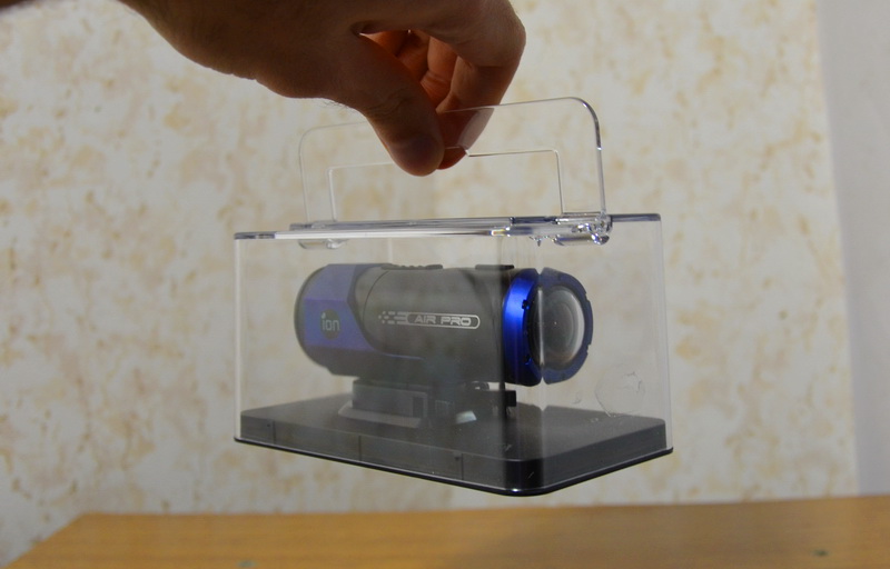 iON Air Pro Wi Fi против GoPro HERO3: White Edition: битва «младших» американцев