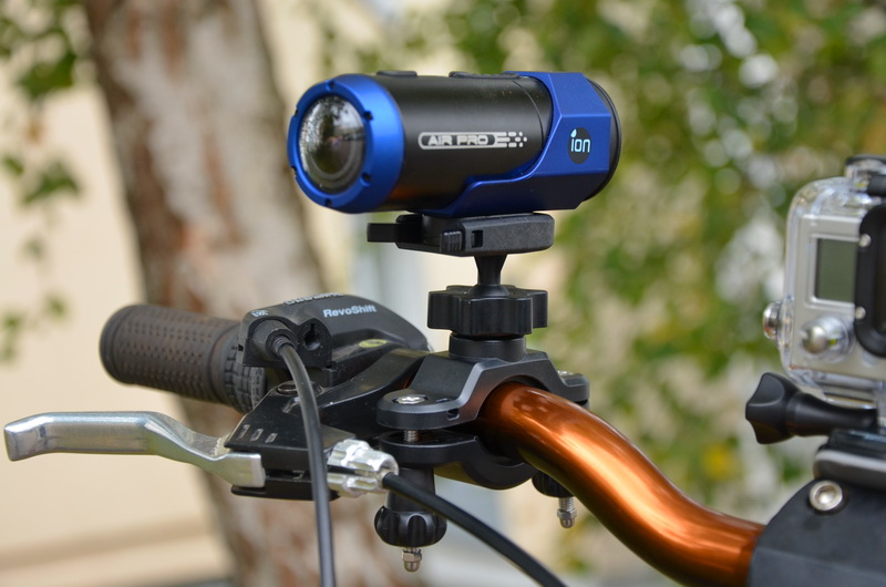 iON Air Pro Wi Fi против GoPro HERO3: White Edition: битва «младших» американцев