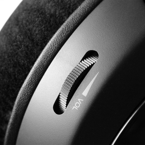 Игровая гарнитура Sharkoon GSone получила 53 миллиметровые излучатели Sharkoon GSone