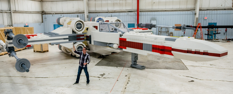 Из 5 335 200 деталей LEGO построен звёздный истребитель X Wing в натуральную величину