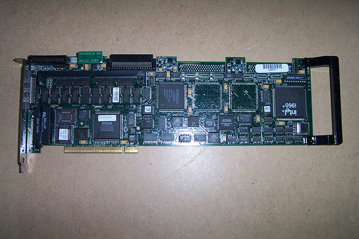 Живучий SCSI