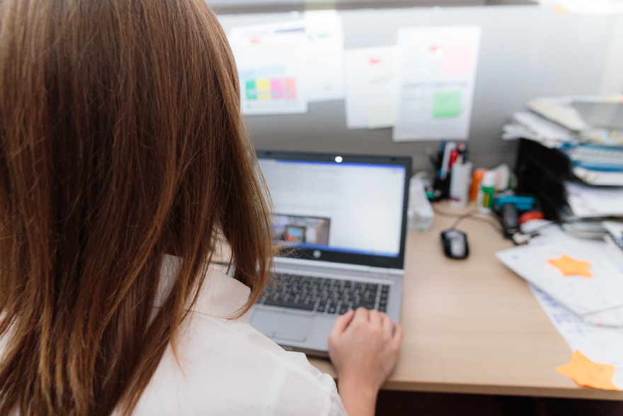 Как безопасно читать Хабр на работе с помощью наших экранов защиты информации Как безопасно читать Хабр на работе с помощью наших экранов защиты информации