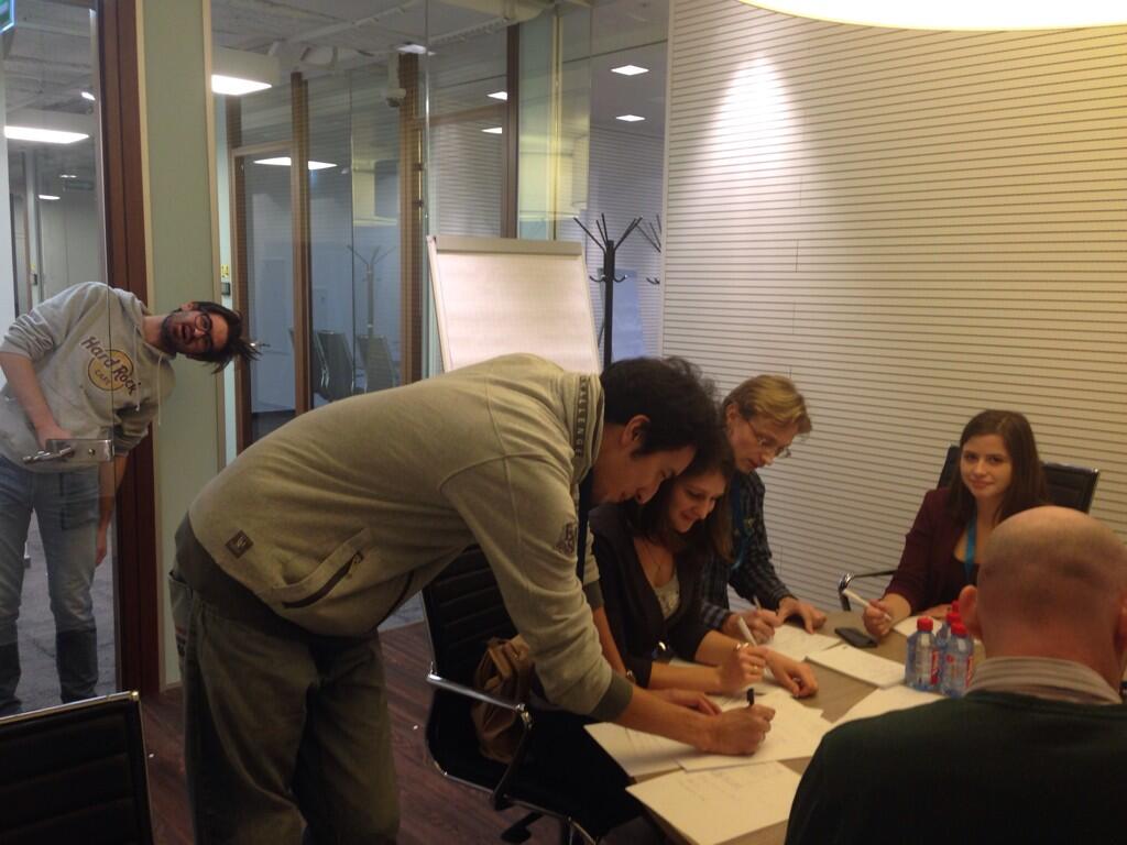 Максим Ткачук на заднем плане :) Как я сходил на World Usability Day