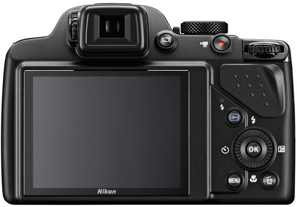 Объектив камеры Nikon Coolpix P530 охватывает диапазон ЭФР 24–1000 мм