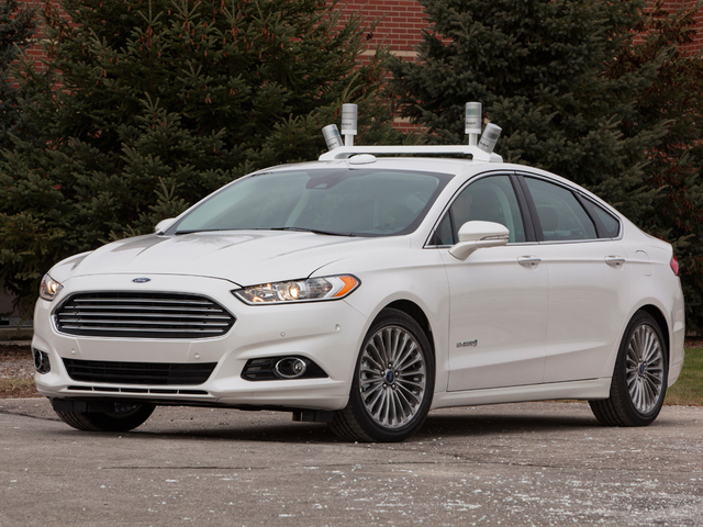 Компания Ford представила собственный «умный» автомобиль